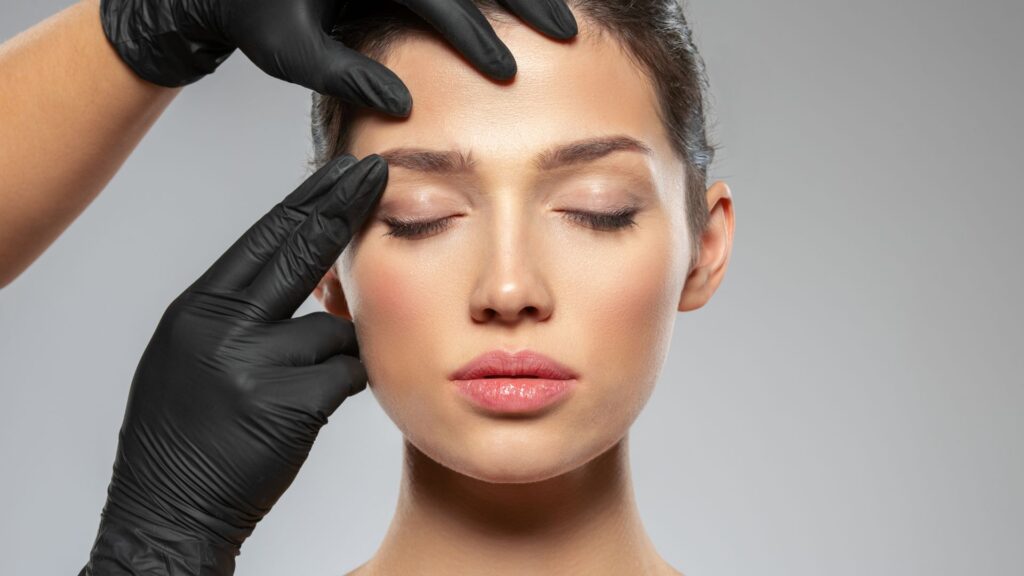 Stirnfalten mit Botox behandeln